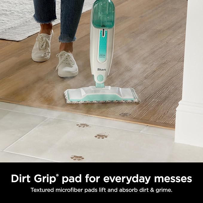 Dirt grip pad for everyday messes